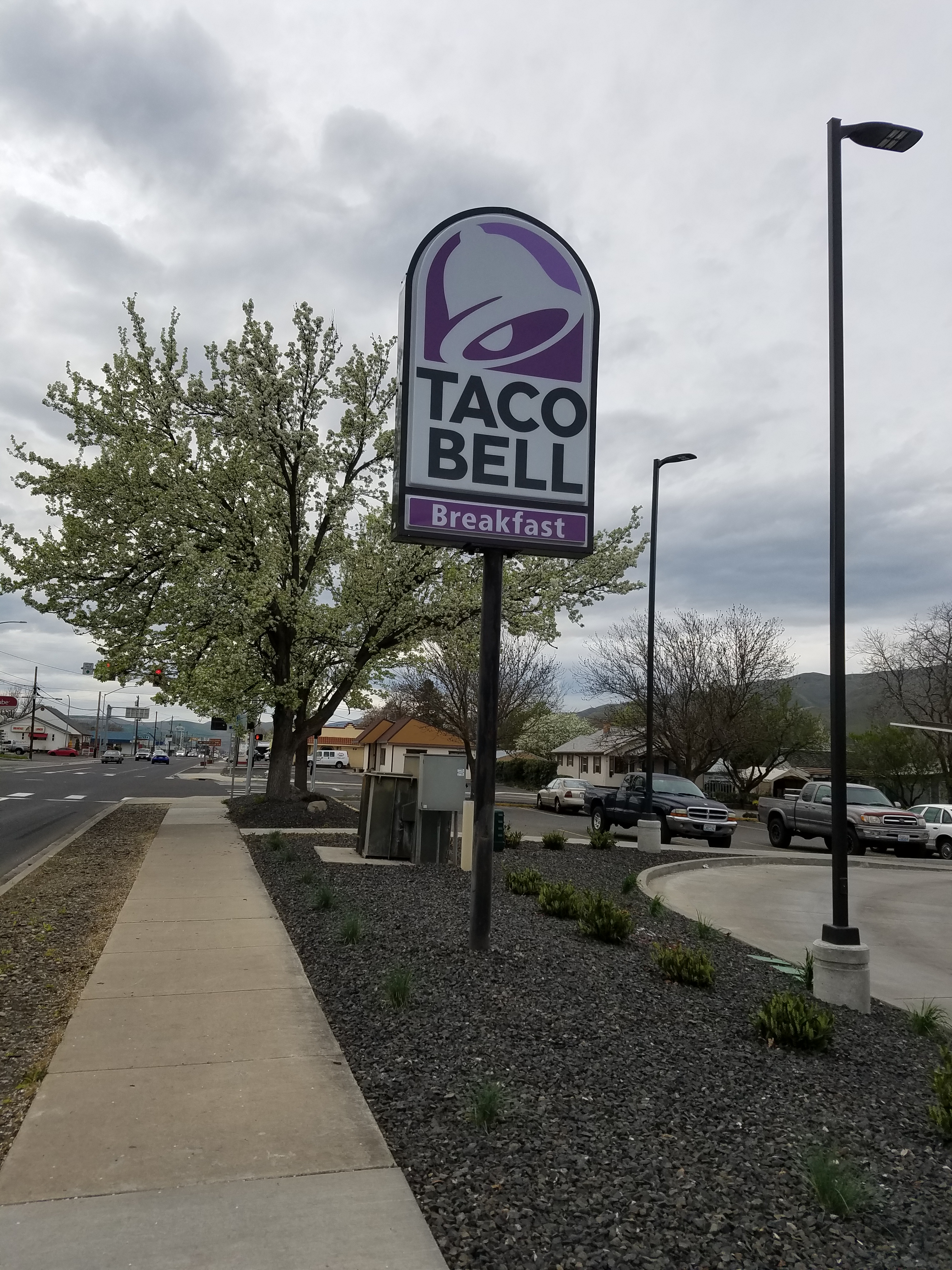 Pylon Signs Signcrafters, Inc.