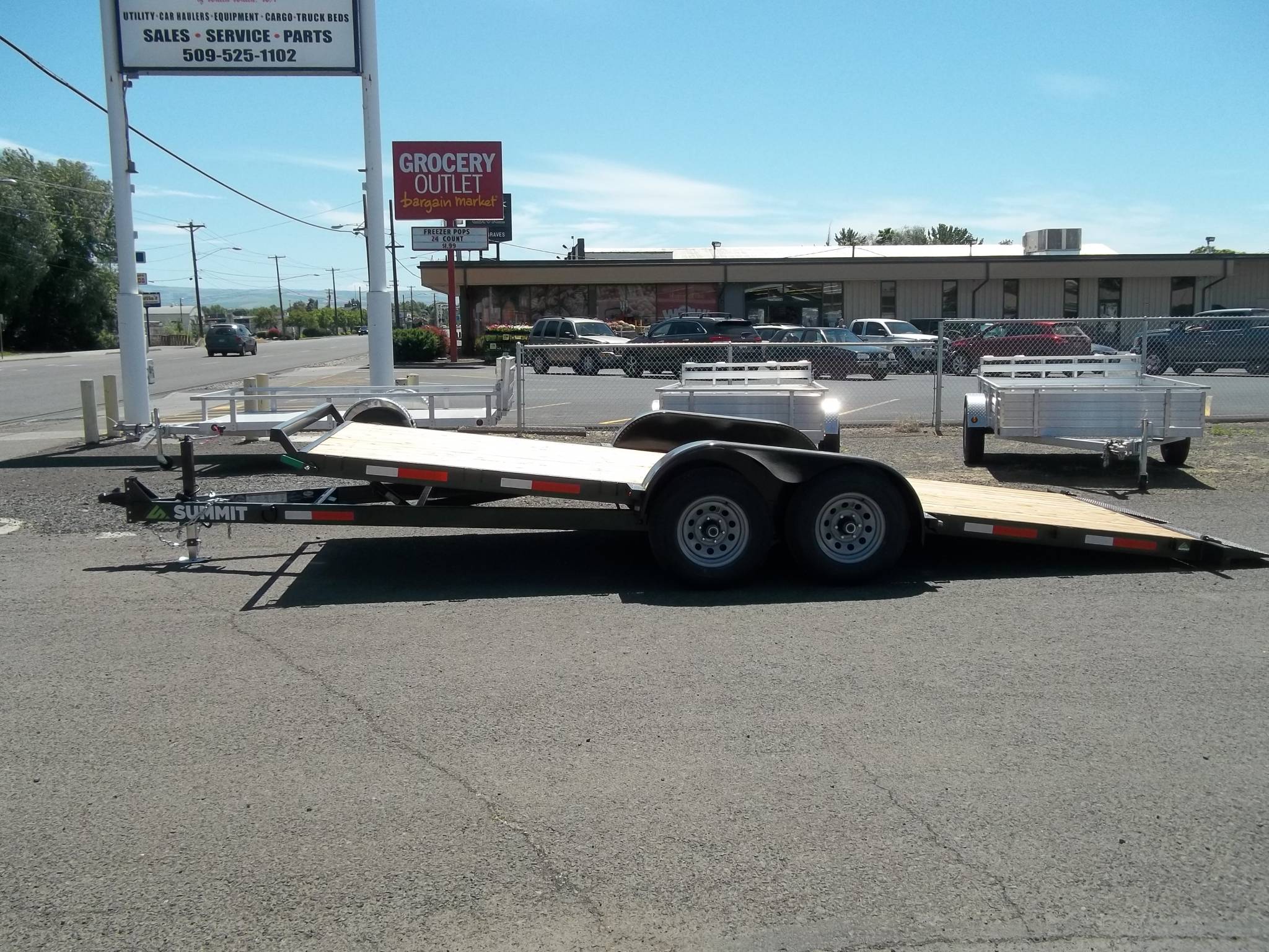 100_3593 Gateway Trailers of Hermiston