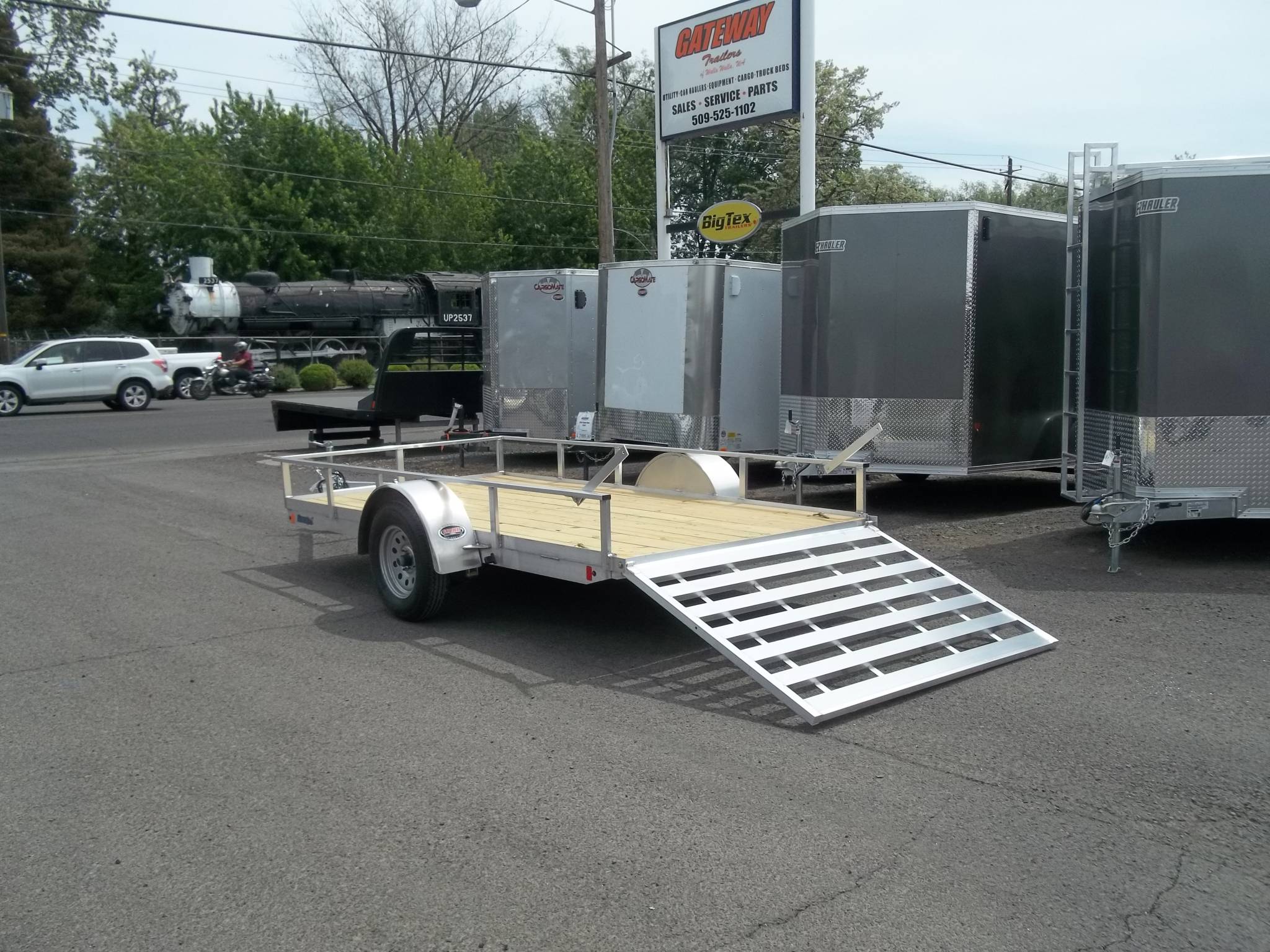 100_4798 Gateway Trailers of Hermiston