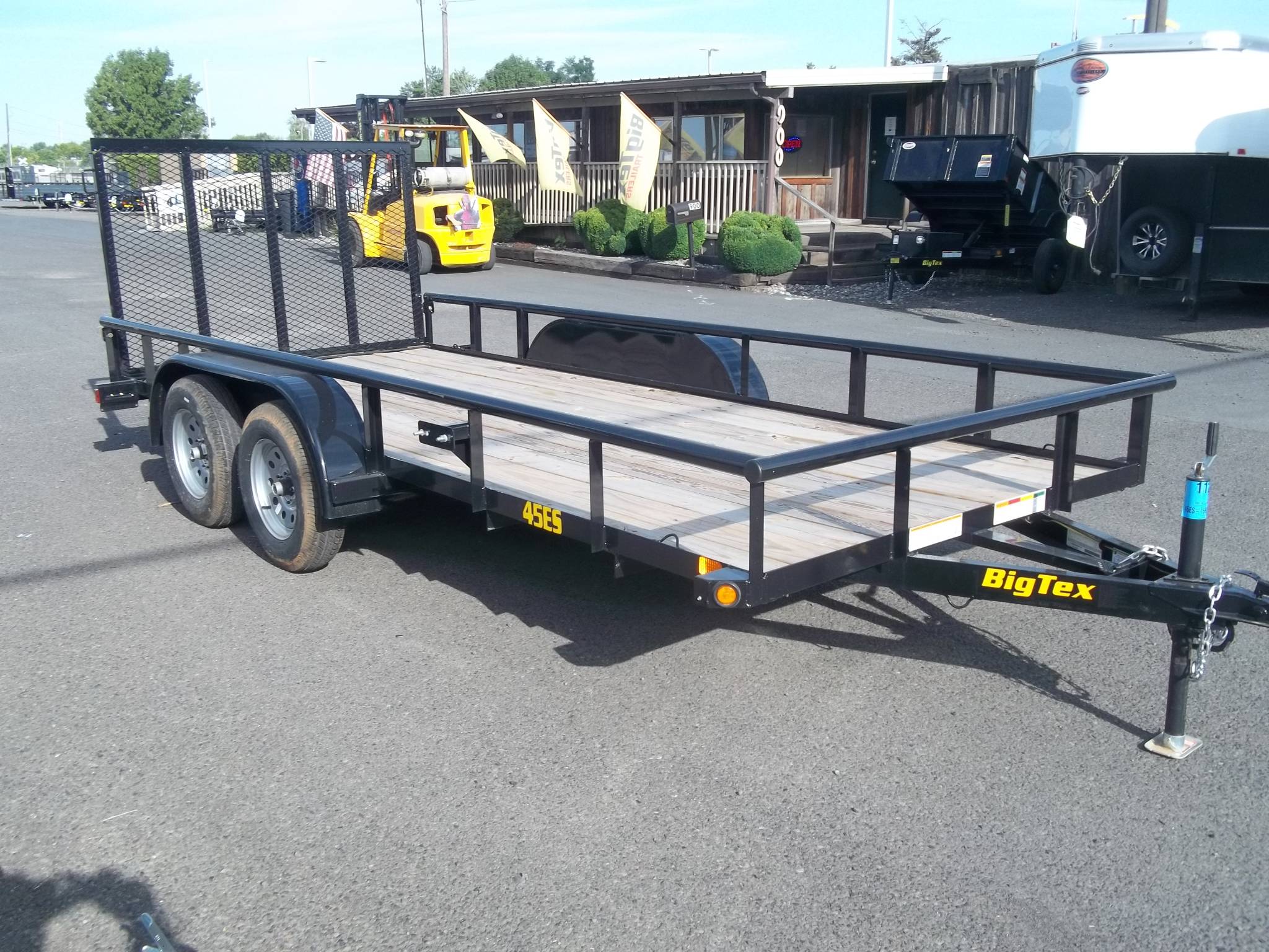 100_5248 Gateway Trailers of Hermiston