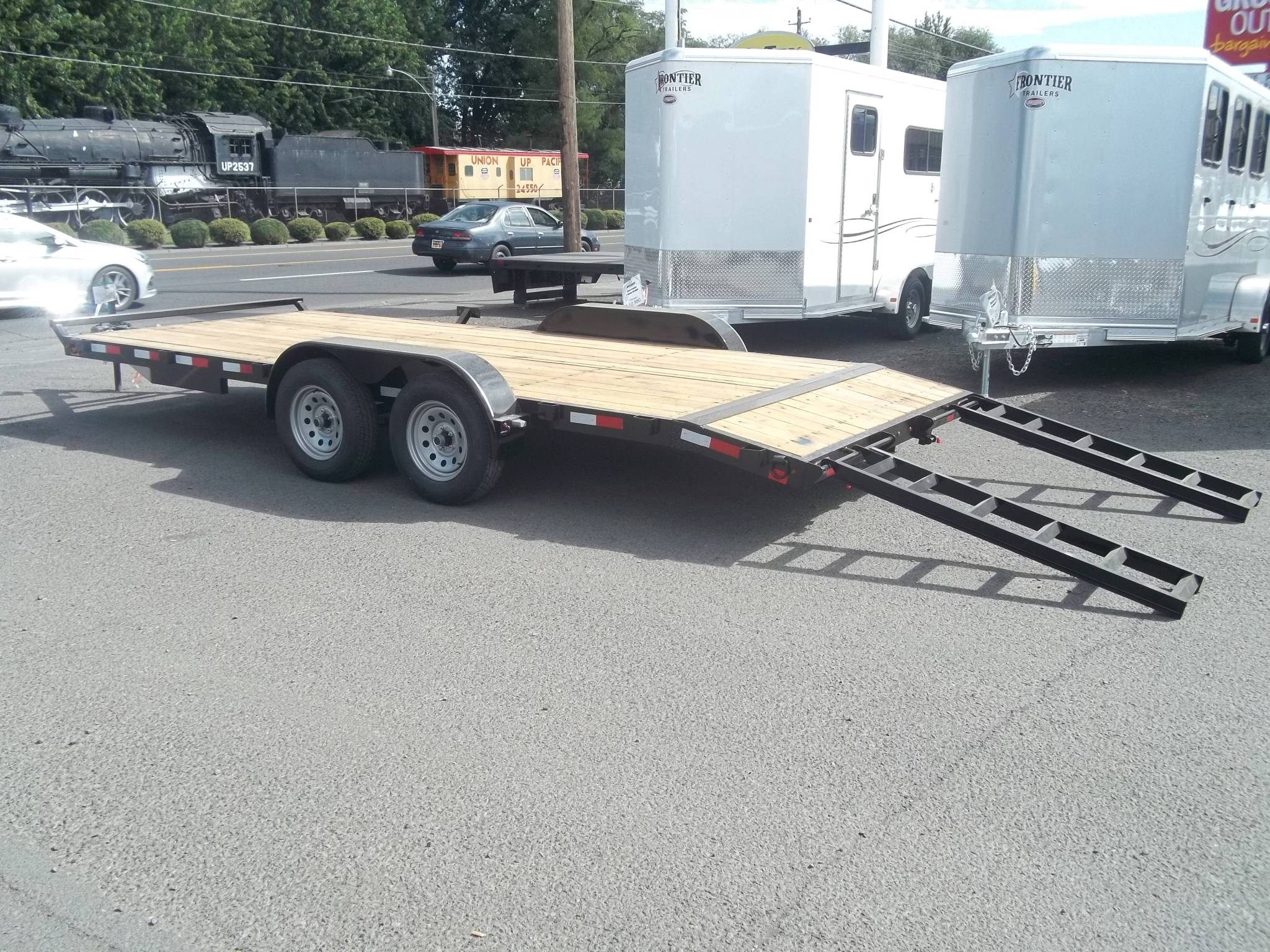 100_5391 Gateway Trailers of Hermiston