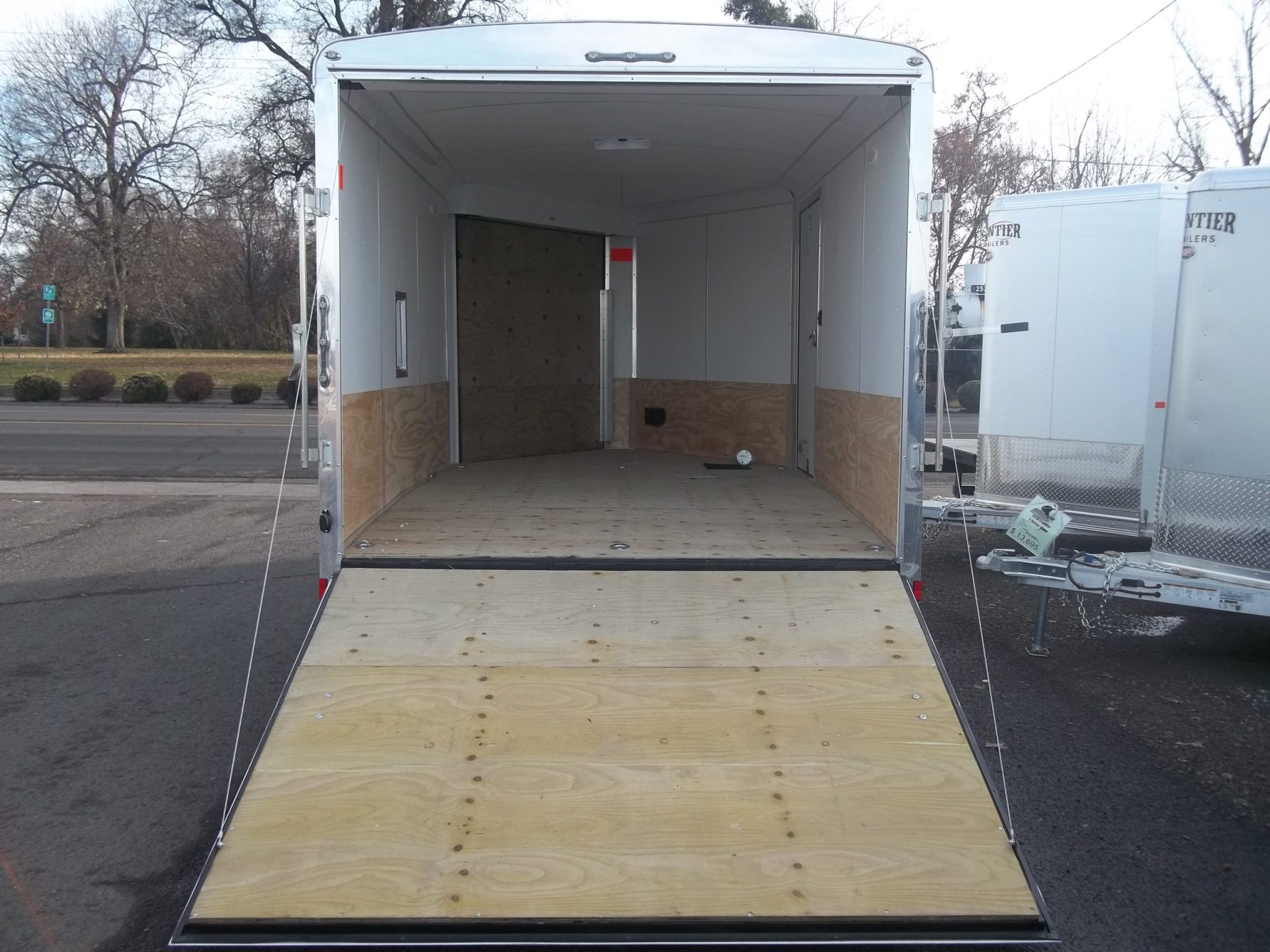 100_5844 Gateway Trailers of Hermiston