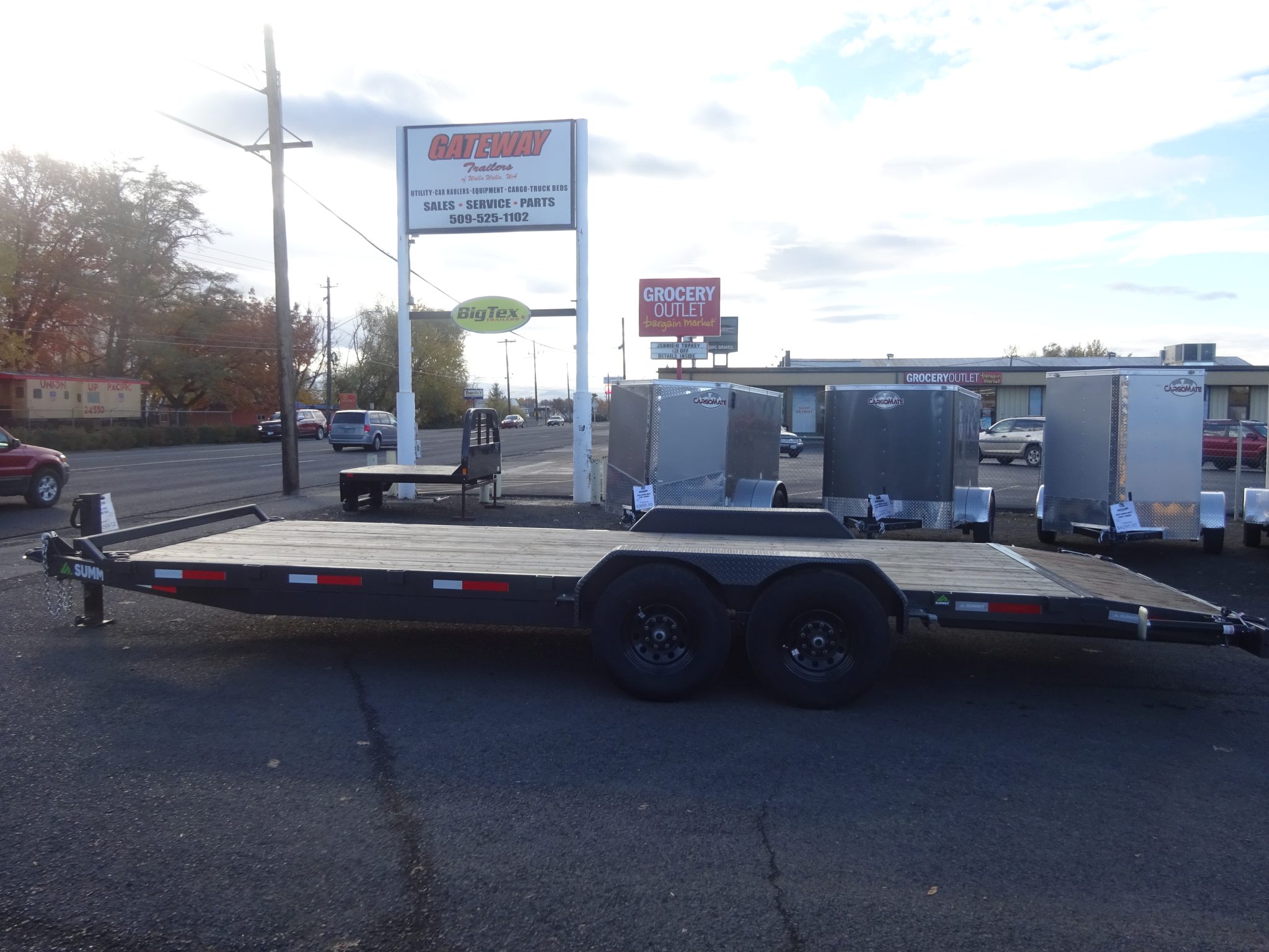2024 Summit 7’x22′ Cascade Equipment Trailer *** 2′ DOVETAIL