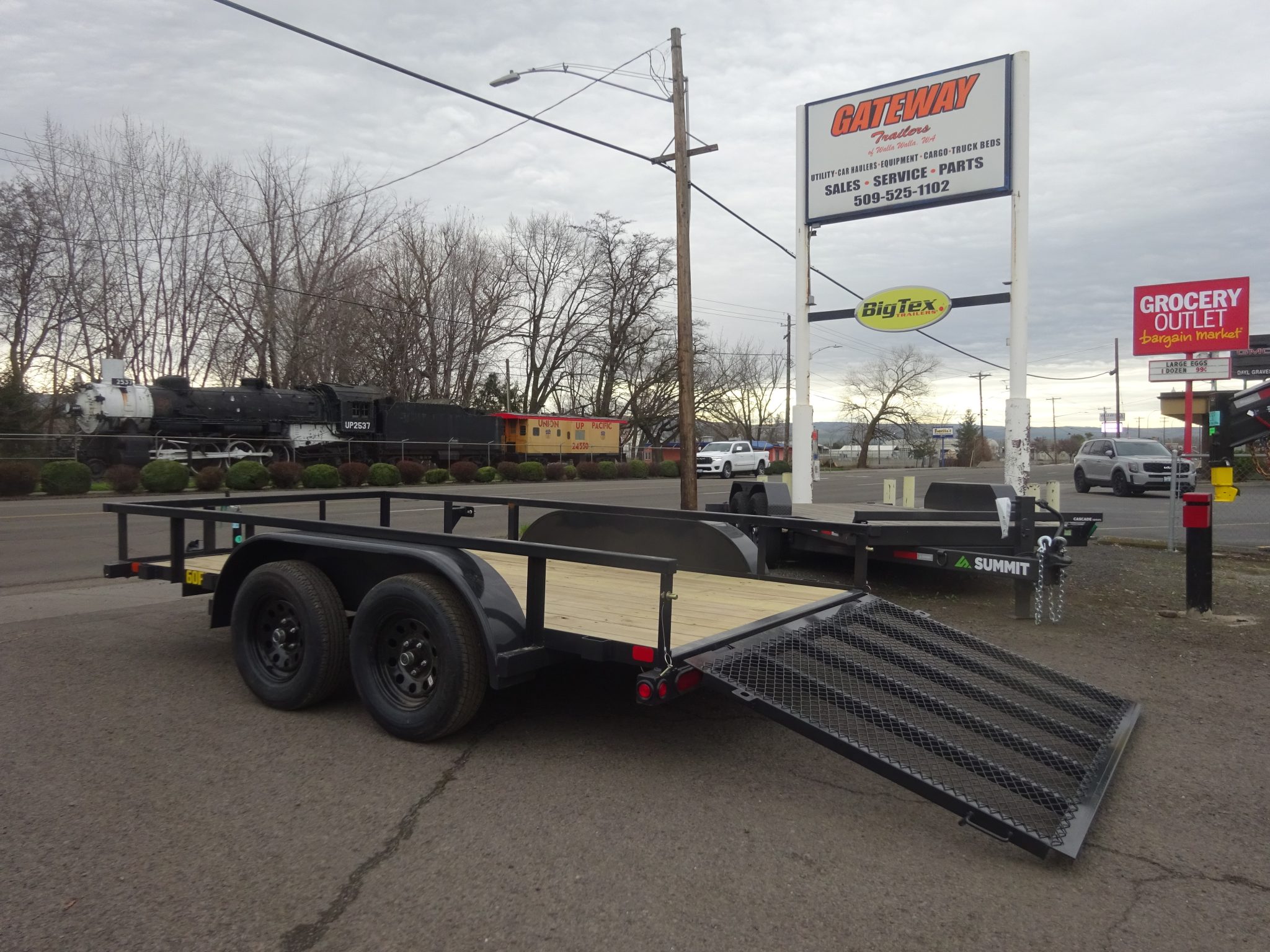 2027 Big Tex 77"x12' 60PI Utility Trailer *** 48" DROP DOWN RAMP *** - Image 5