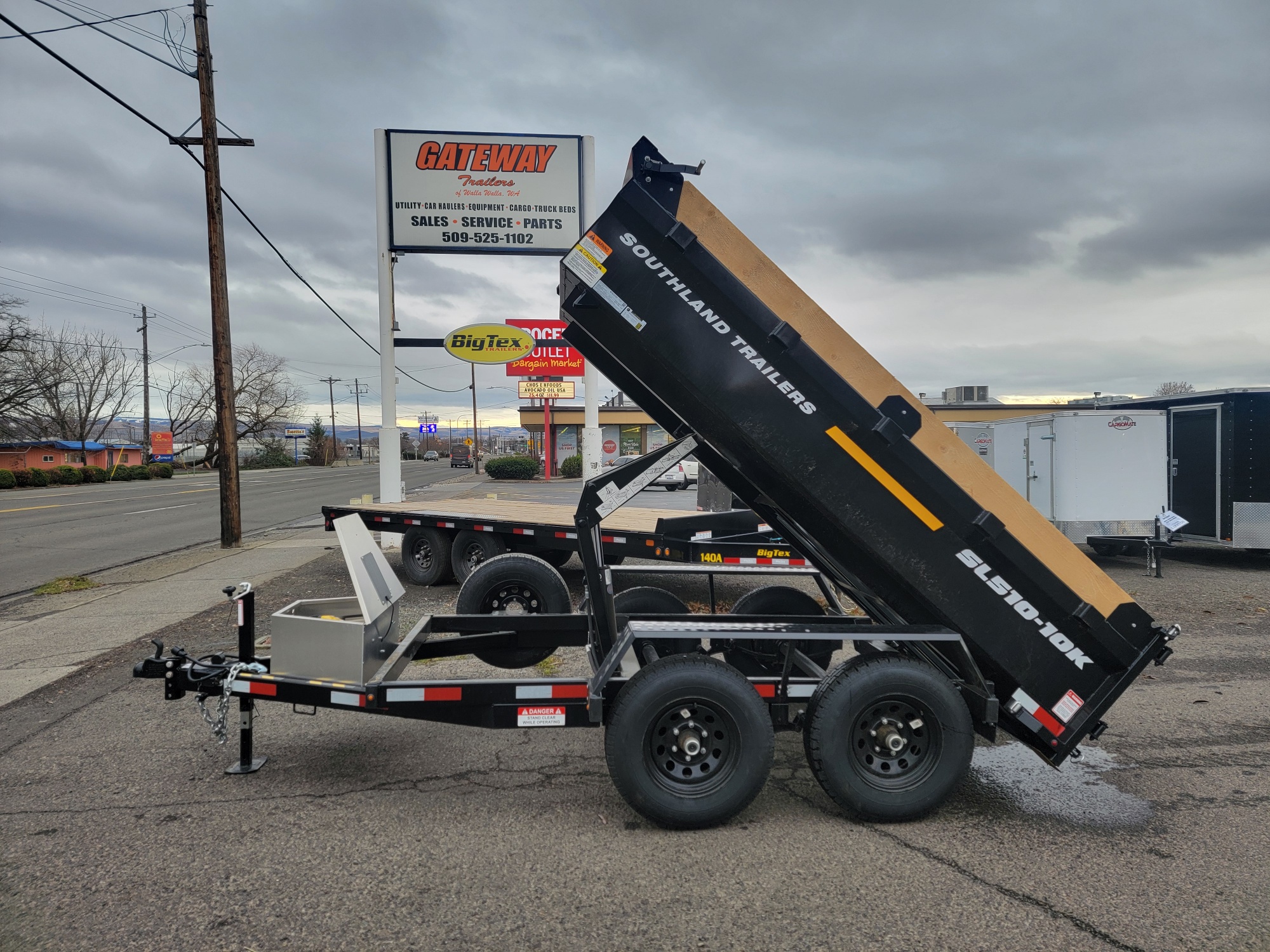 2026 Southland 5'x10' Dump Trailer *** Tarp Kit & Ramps *** - Image 7