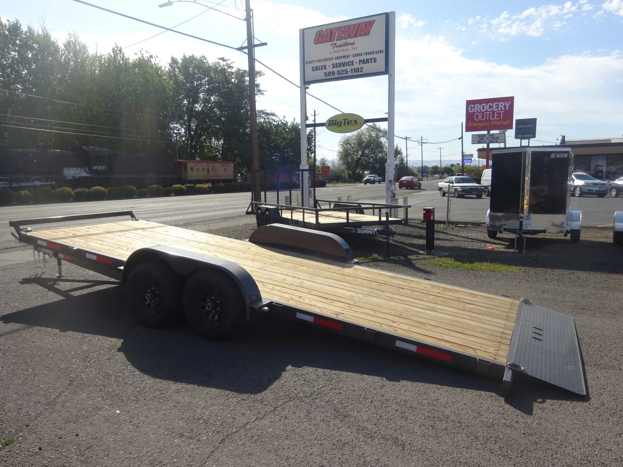2026 Summit 7’x20′ Cascade Tilt Trailer *** FULL WEDGE APPROACH RAMP *** - Image 7