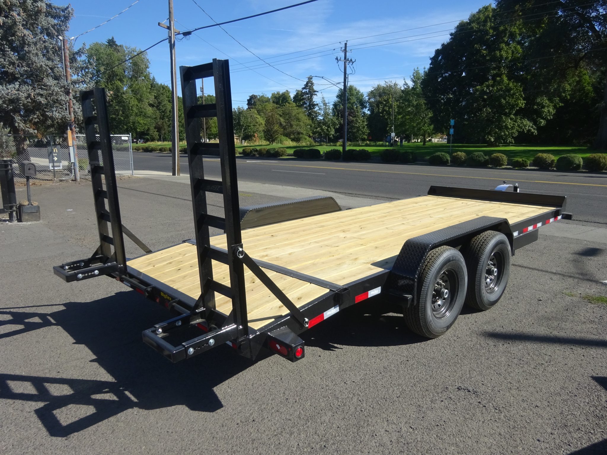 2026 Big Tex 83"x20' 14EB Equipment Trailer *** 5' FOLD DOWN RAMPS *** - Image 4