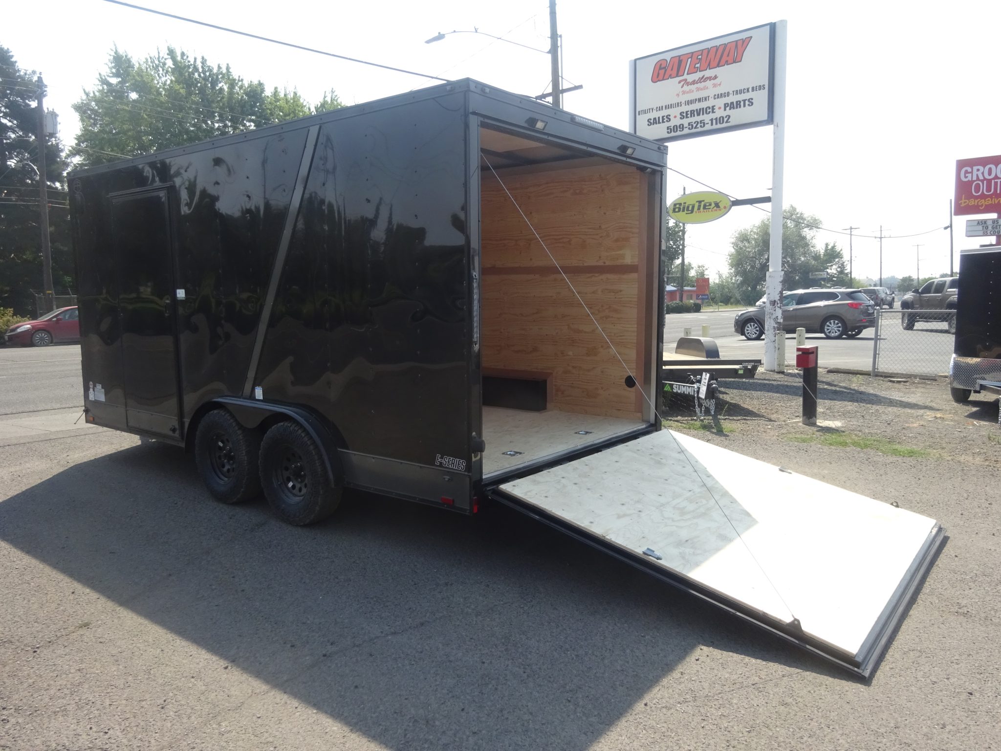 2026 Cargo Mate 8’x16′ E-Series Enclosed Trailers *** 12″ EXTRA HEIGHT *** - Image 7