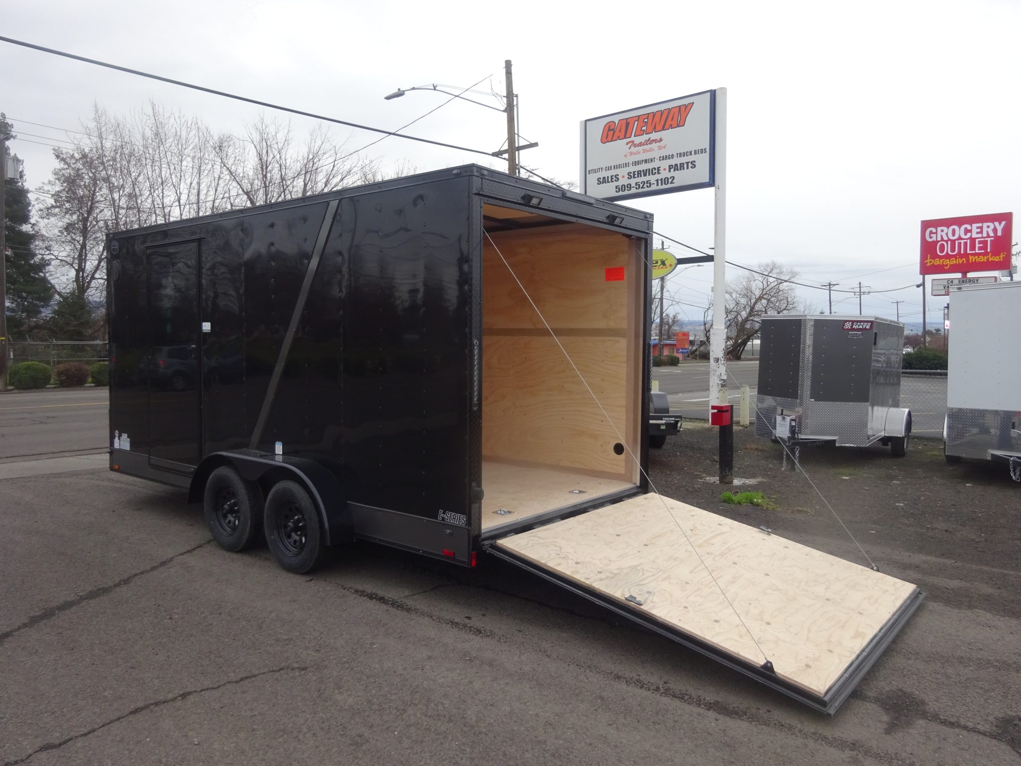2026 Cargo Mate 7’x16′ E-Series Enclosed Trailers *** 6″ EXTRA HEIGHT *** - Image 7