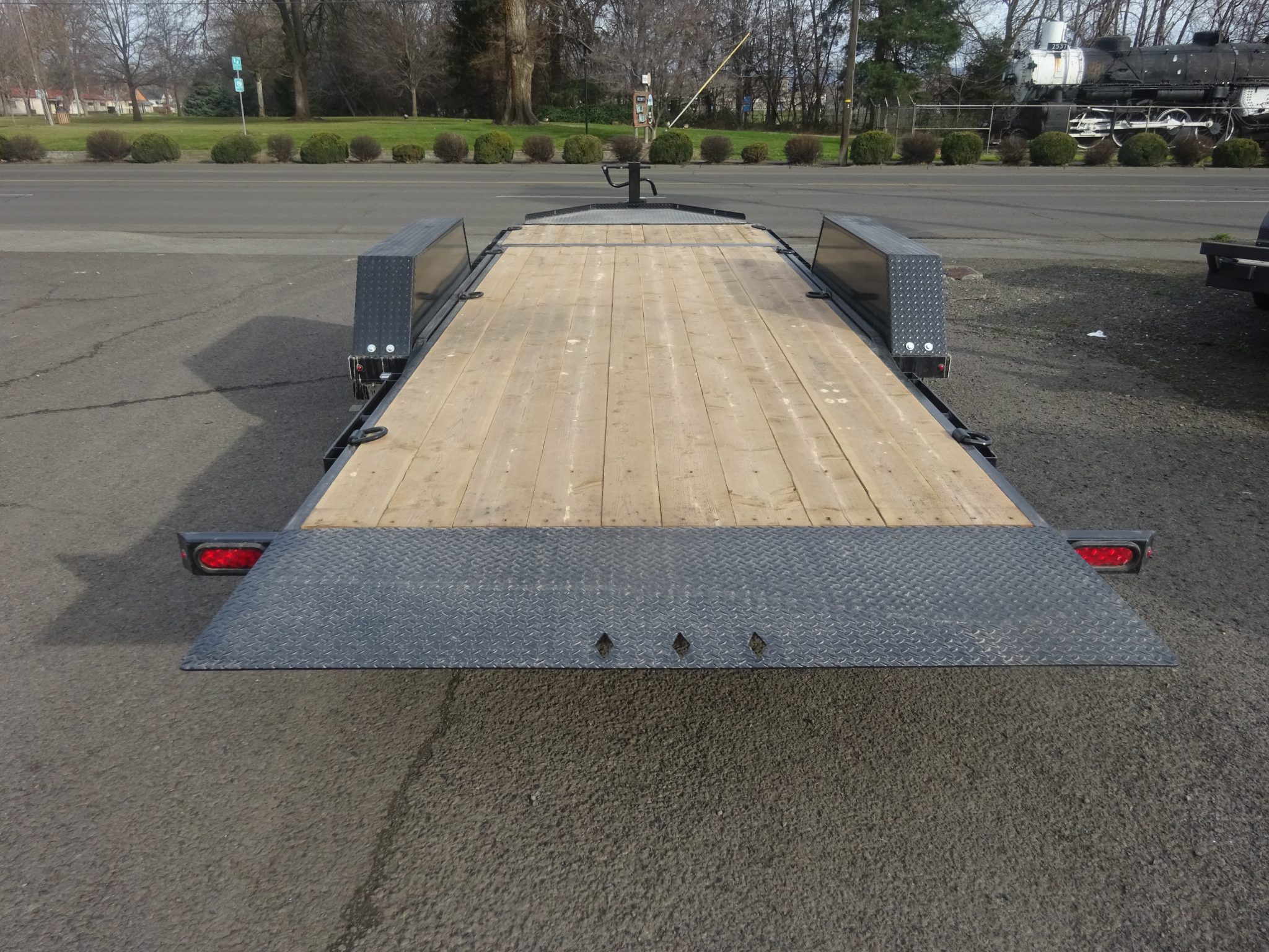 2026 Southland 82″x20′ Split Tilt Trailer *** GVWR 15,400 LBS *** - Image 5