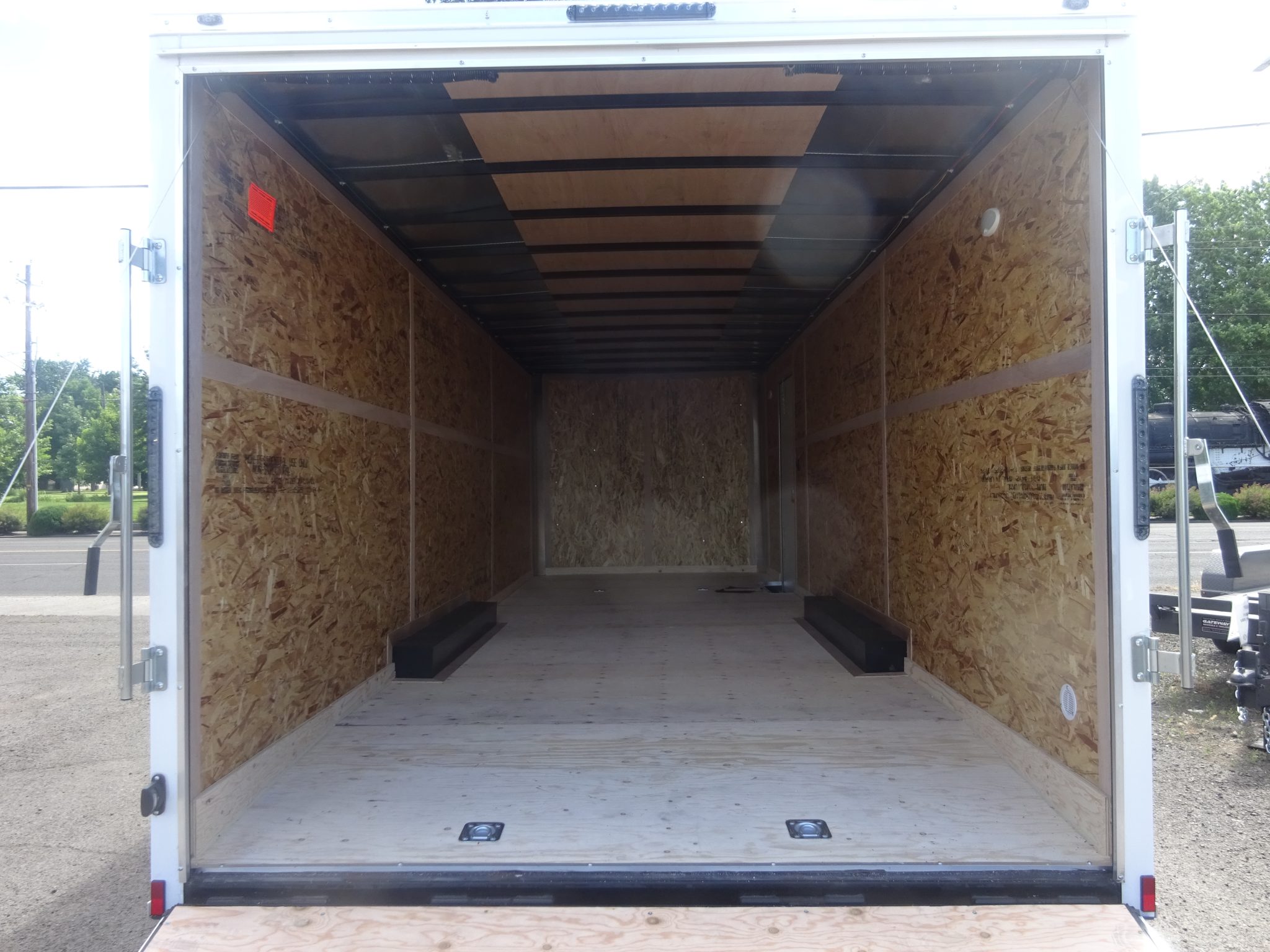2027 Cargo Mate 8.5'x24' Challenger Enclosed Trailer *** 6" XTRA HEIGHT *** - Image 6