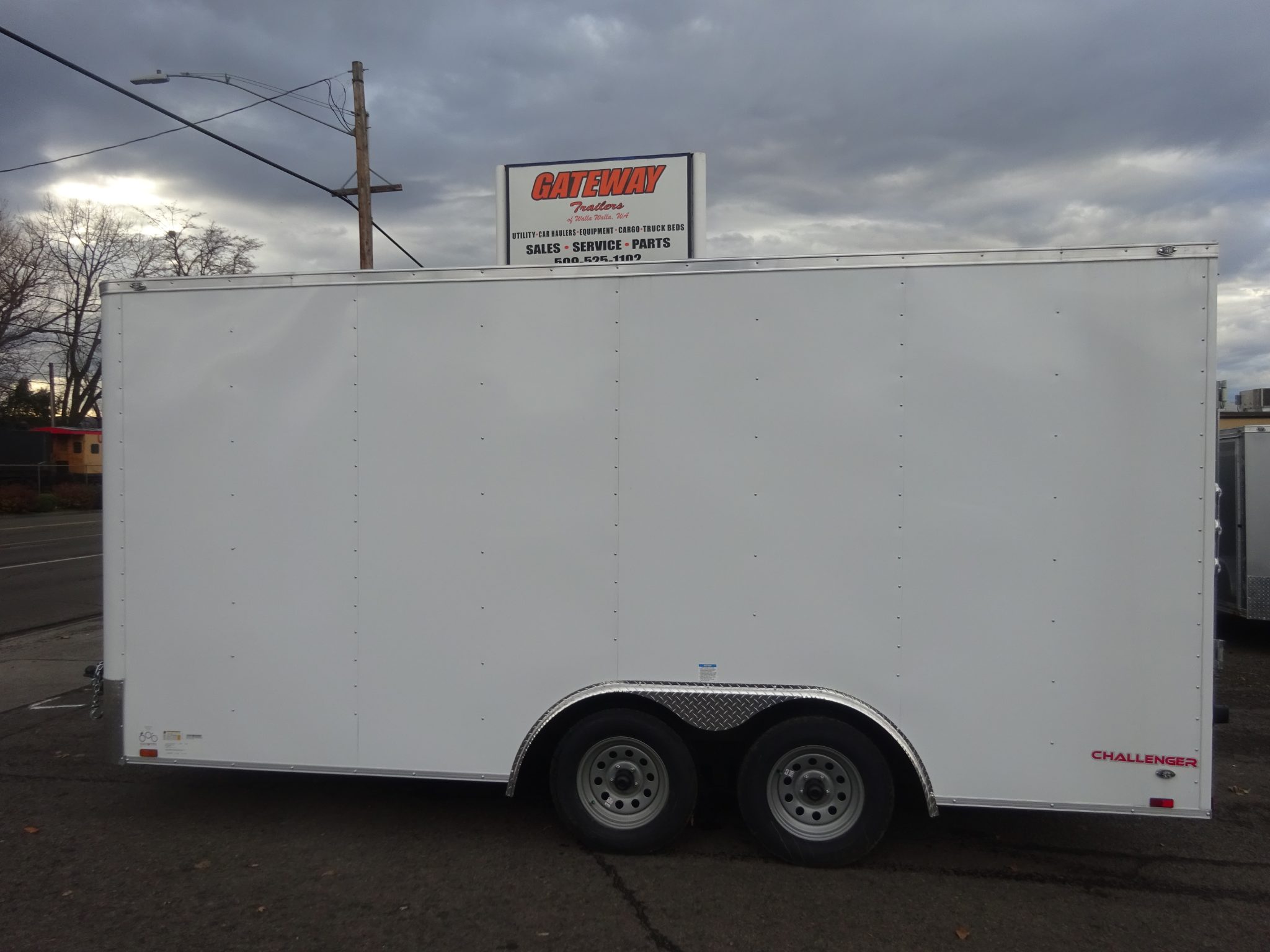 2026 Cargo Mate 8.5’x16′ Challenger Enclosed Trailer *** 6″ XTRA HEIGHT ***