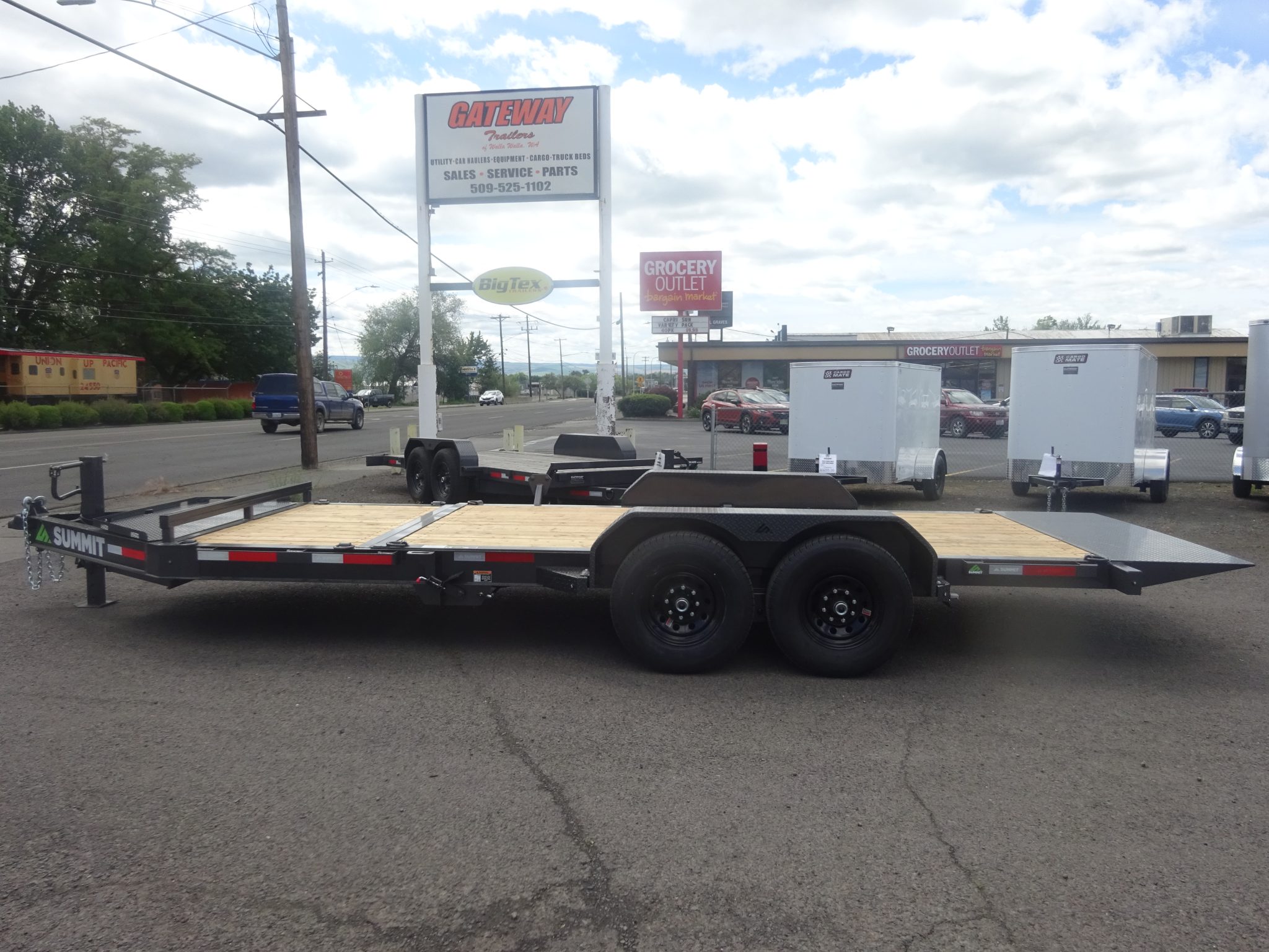 2026 Summit 7’x20′ Denali Pro Tilt Trailer *** 8″ I-BEAM FRAME ***