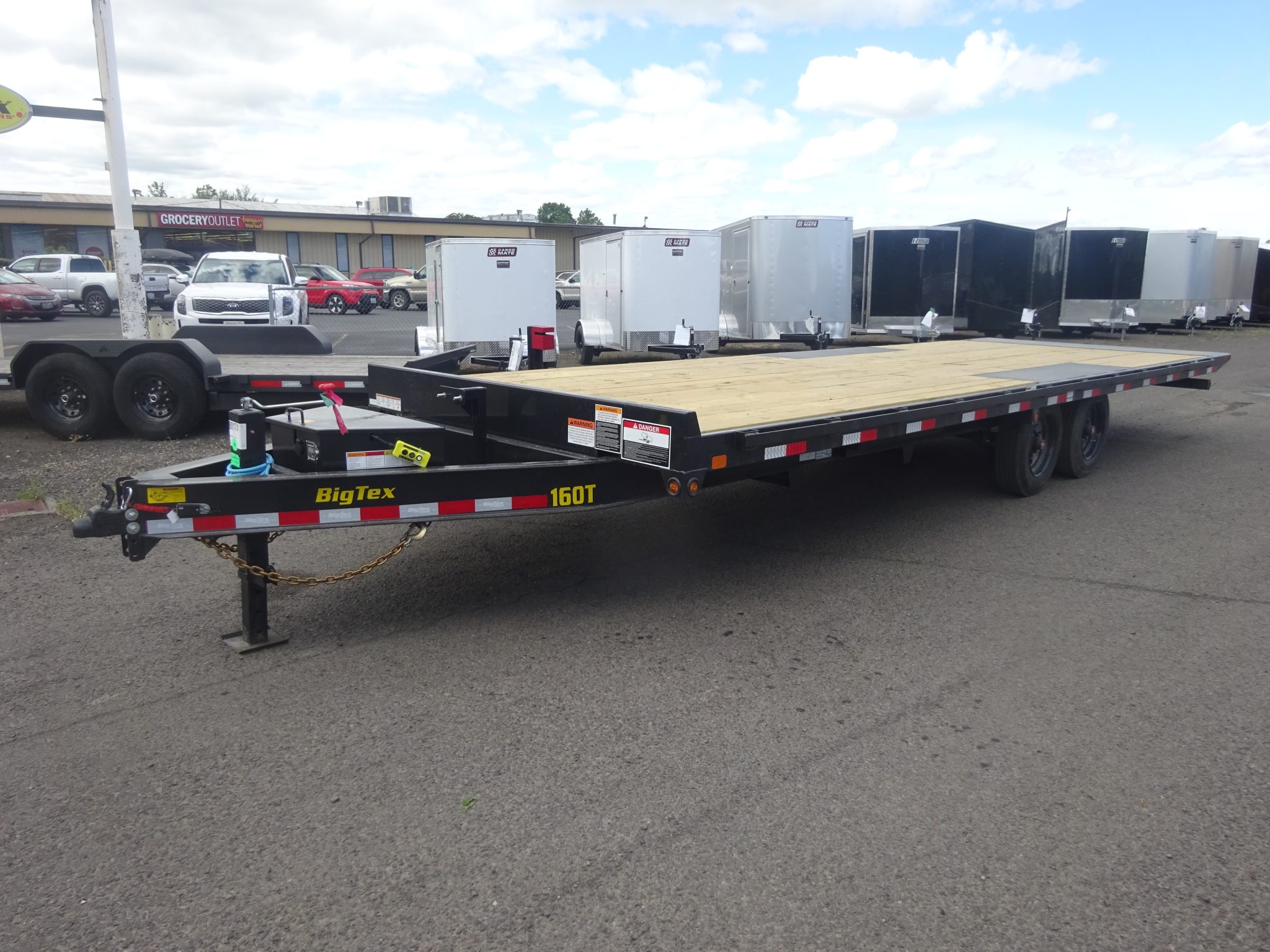 2026 Big Tex 102″x26′ 16OT Deck Over Power Tilt *** OIL BATH HUBS *** - Image 2