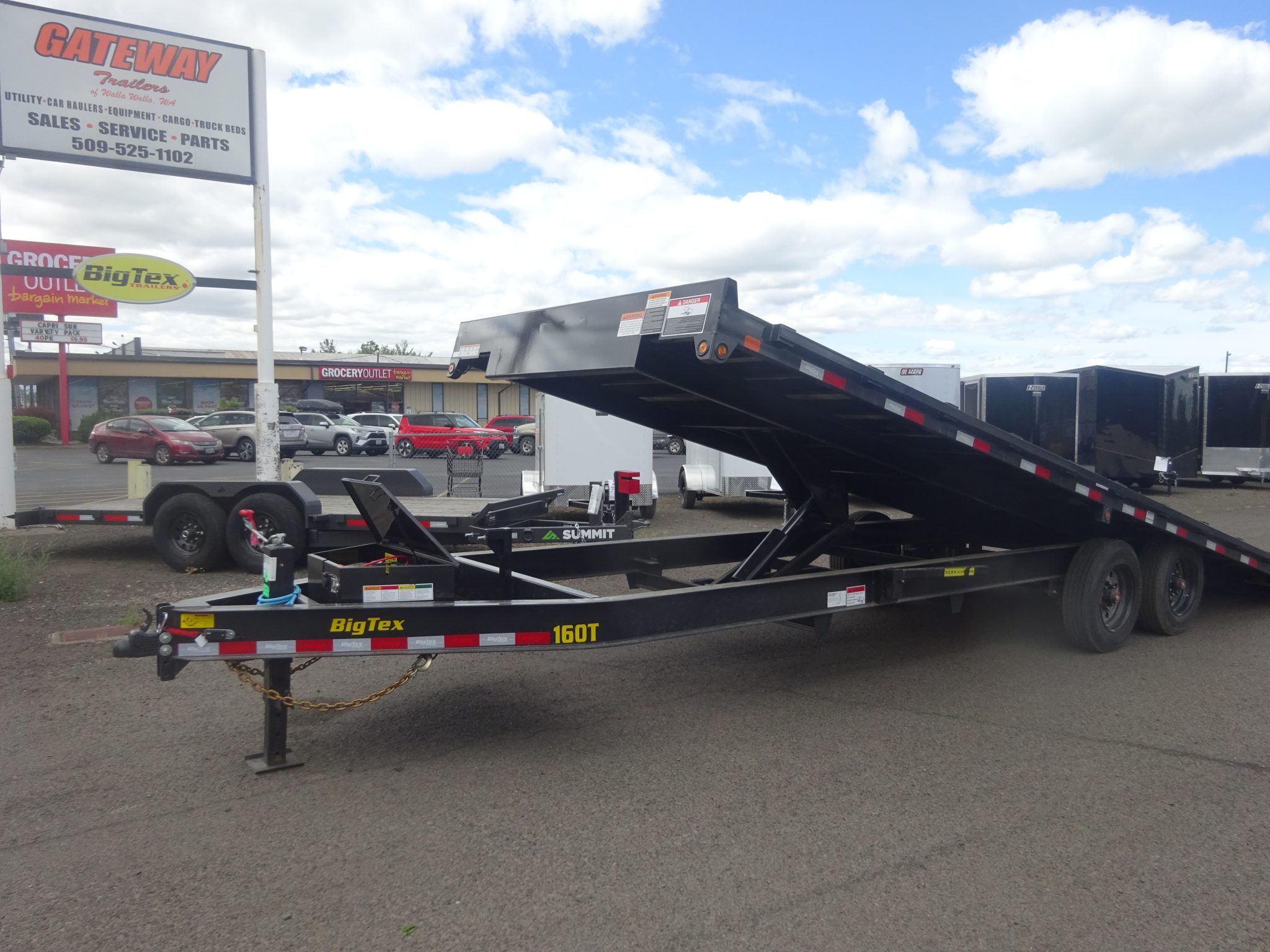 2026 Big Tex 102″x26′ 16OT Deck Over Power Tilt *** OIL BATH HUBS *** - Image 8