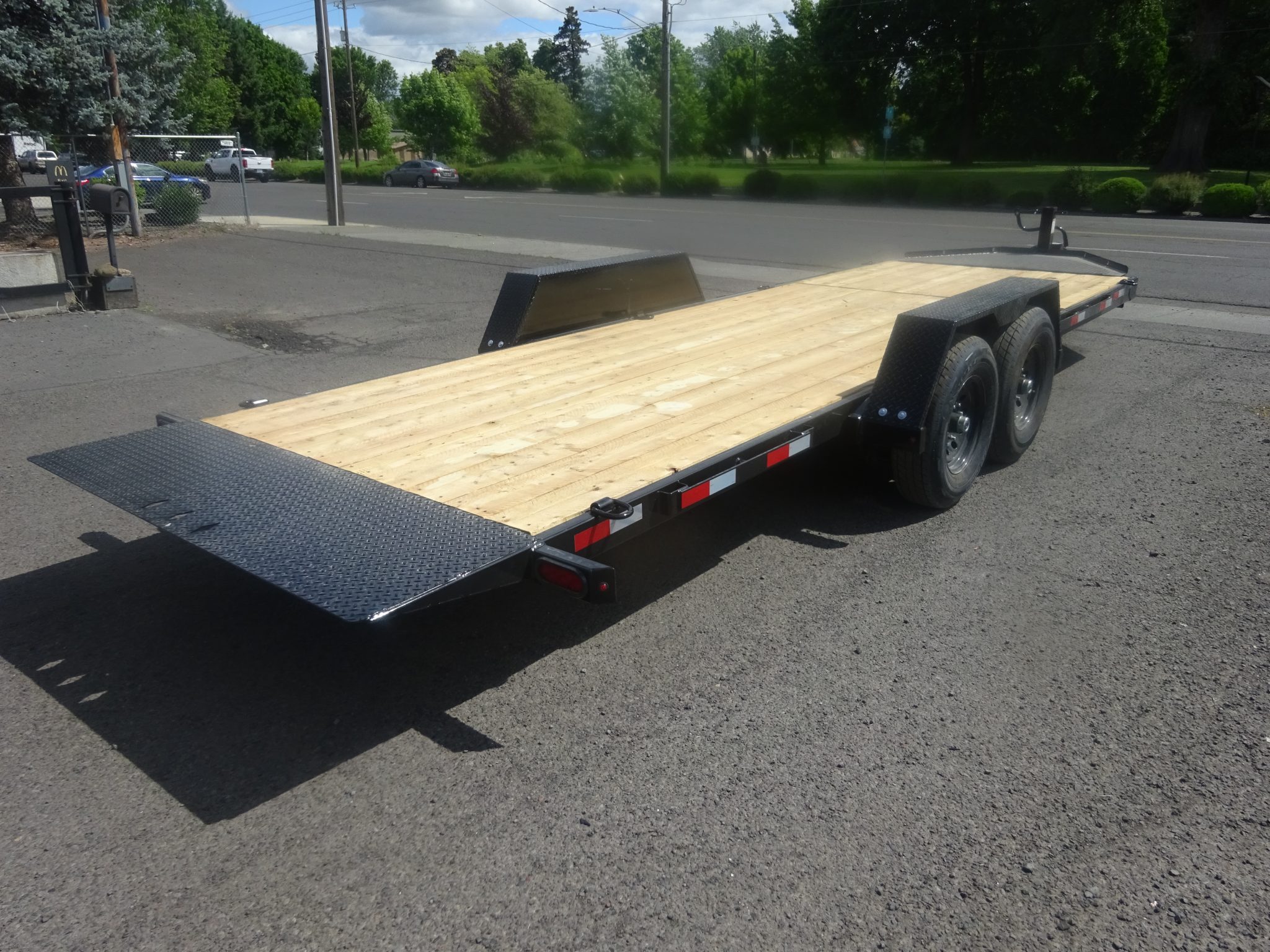 2026 Southland 82″x22′ Split Tilt Trailer *** GVWR 15,400 LBS *** - Image 4