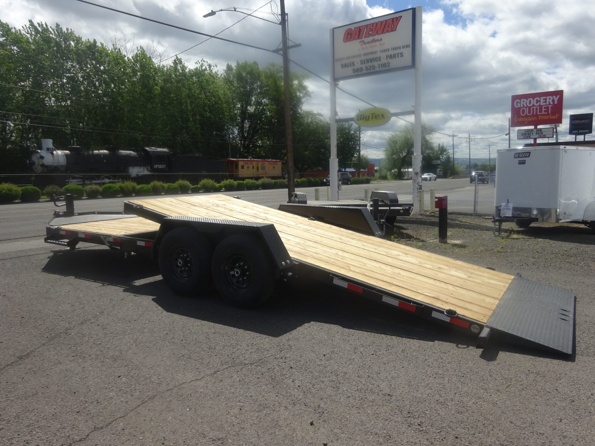 2026 Southland 82″x22′ Split Tilt Trailer *** GVWR 15,400 LBS *** - Image 6
