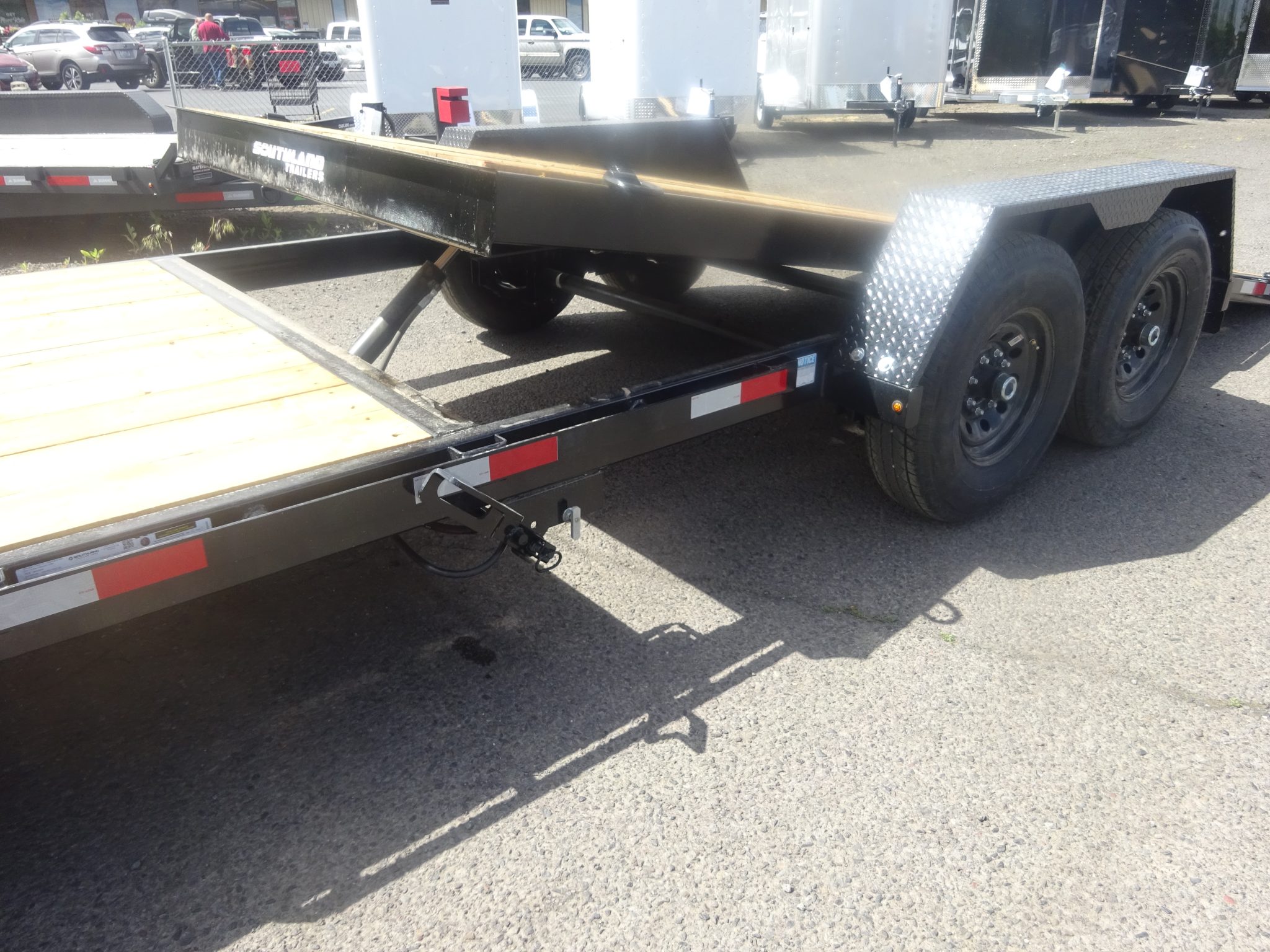 2026 Southland 82″x22′ Split Tilt Trailer *** GVWR 15,400 LBS *** - Image 7