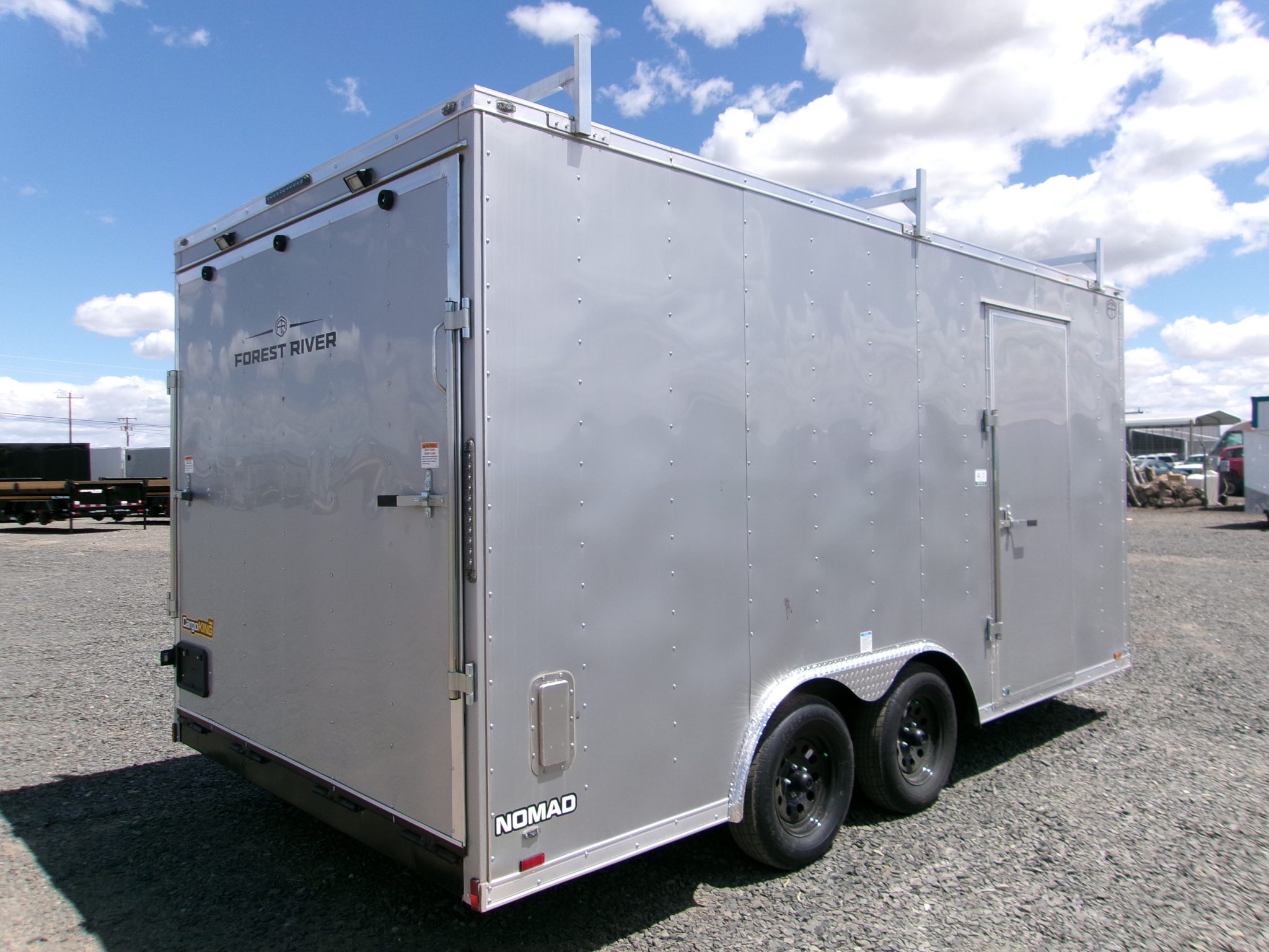 2026 8.5'x 16' 7K Cargo King Nomad ~PAYLOAD: 3,834lbs~ - Image 5