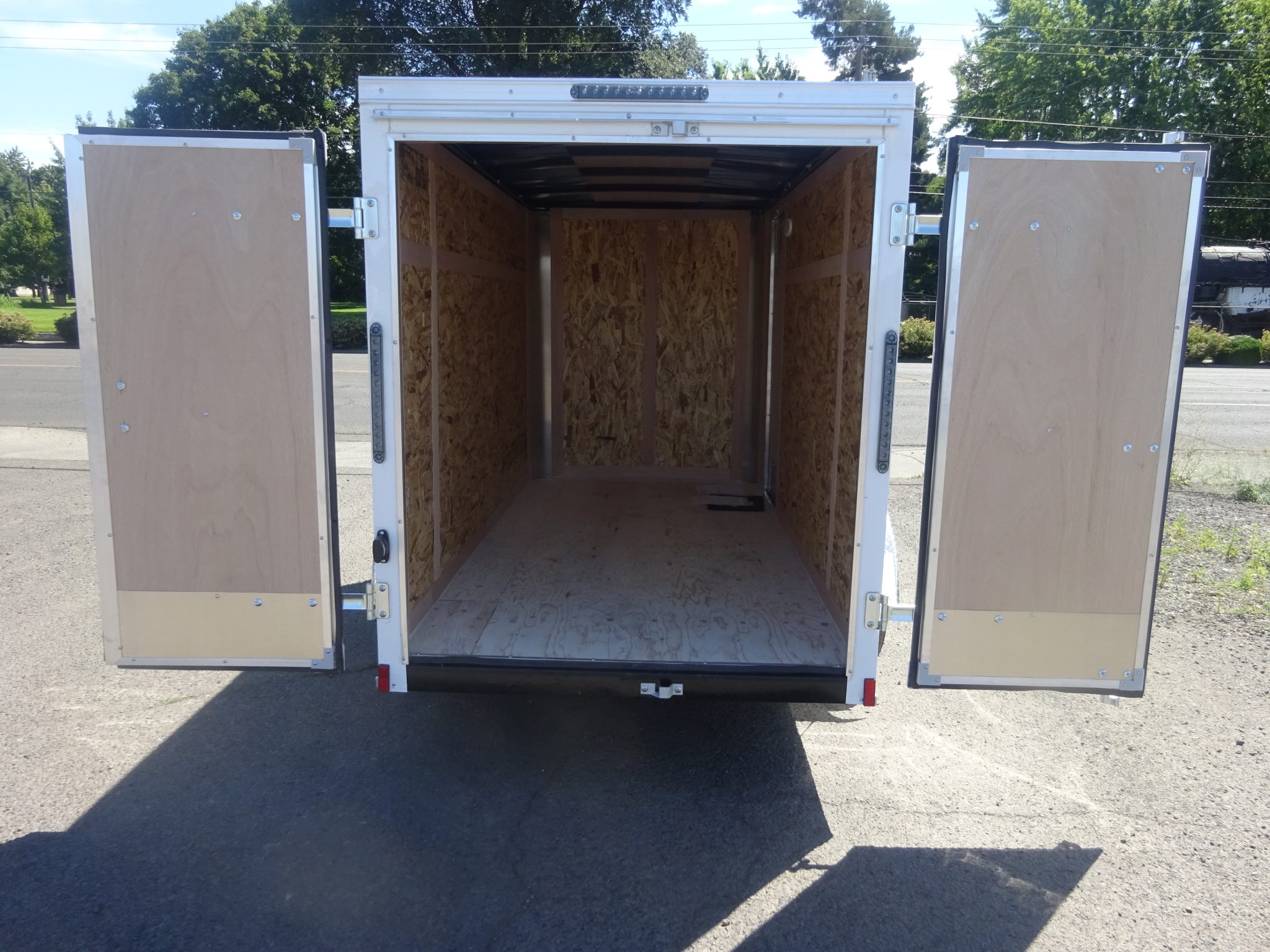 2027 Cargo King 5'x10' Lancer Enclosed Trailer *** 6" XTRA HEIGHT *** - Image 5