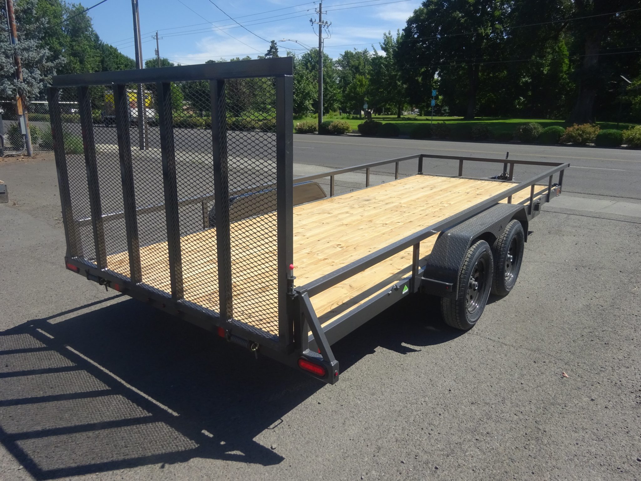 2026 Summit 7'x18' Cascade Utility Trailer *** 48" RAMP W/SPRING ASSIST *** - Image 4