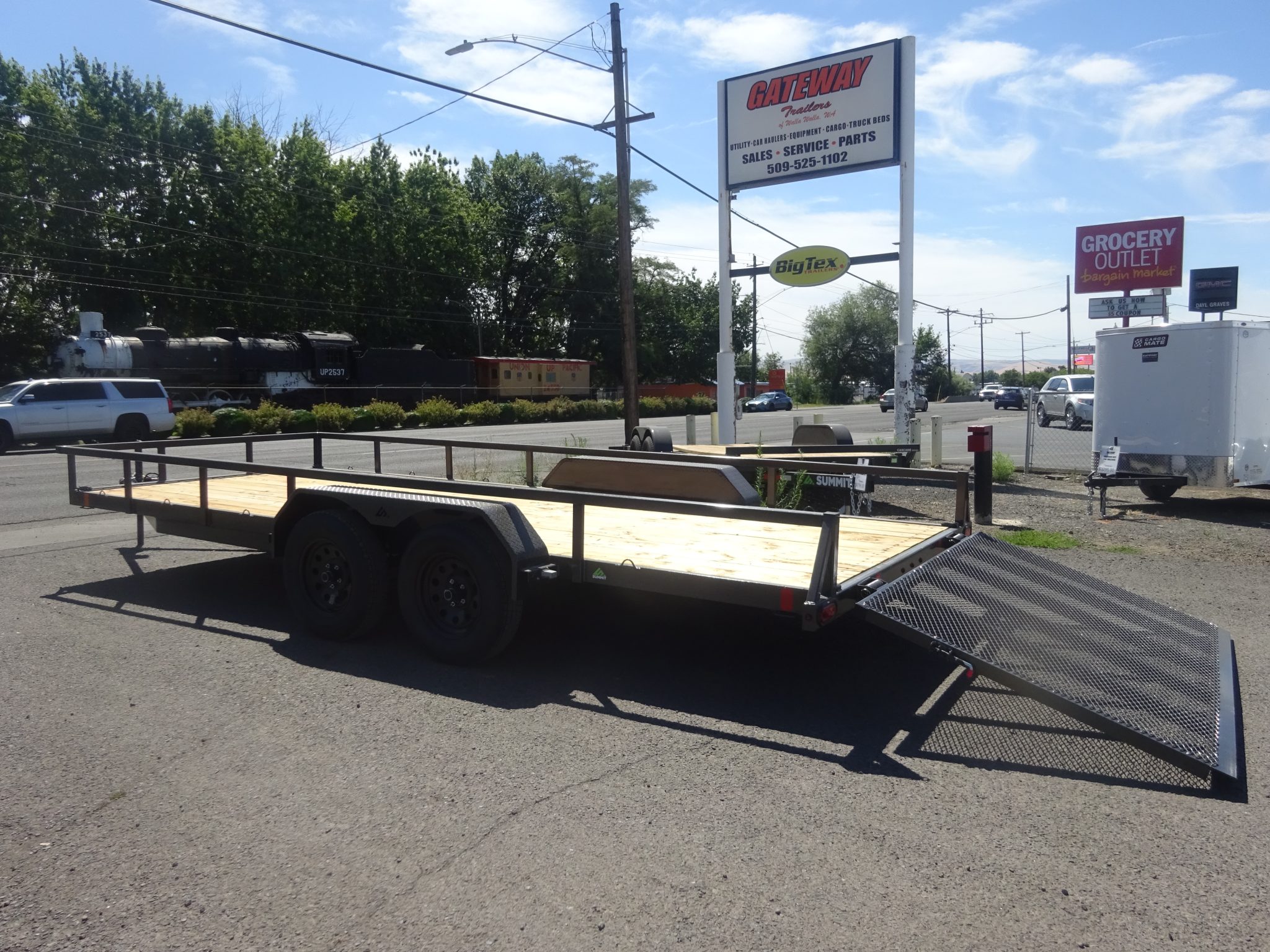 2026 Summit 7'x18' Cascade Utility Trailer *** 48" RAMP W/SPRING ASSIST *** - Image 6