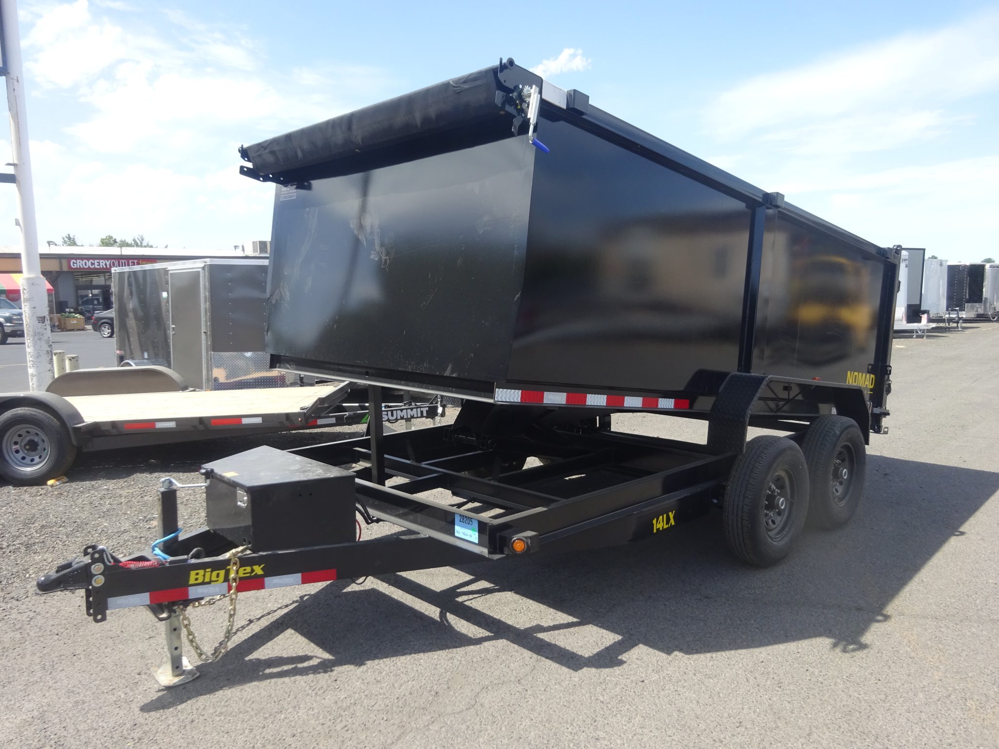2027 Big Tex 83″x14′ 14LX Dump Trailer *** 4' SIDE WALLS *** - Image 2