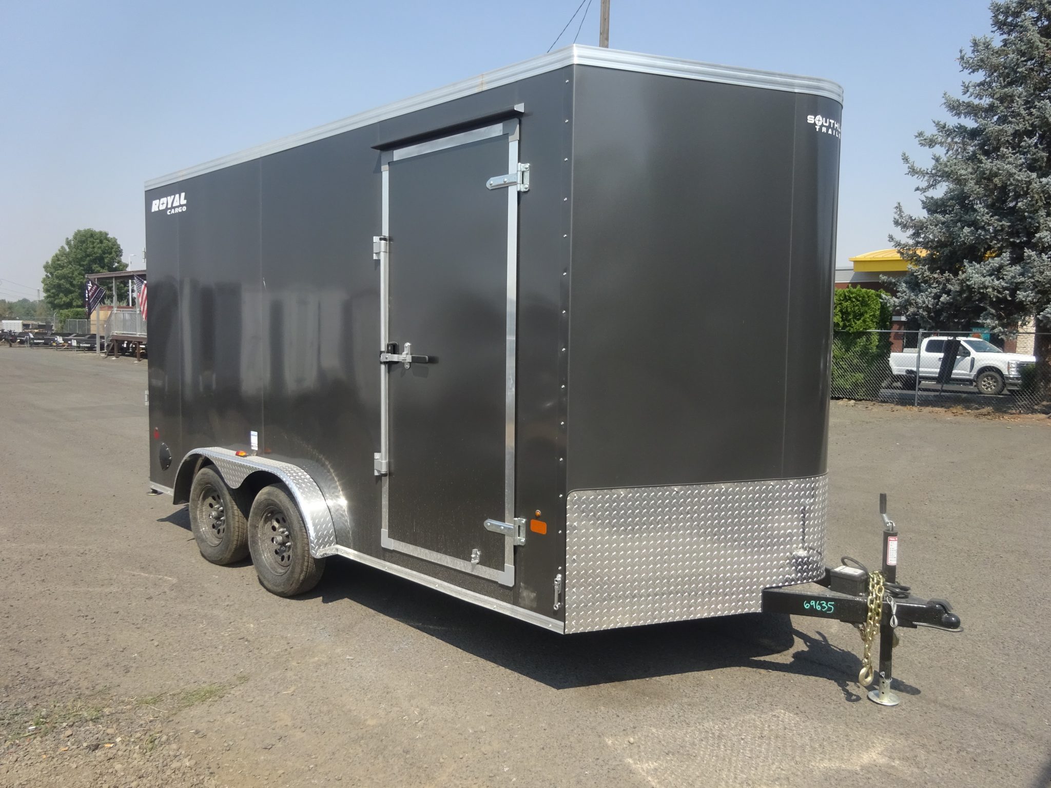 2026 Royal Cargo 7.5'x14'+2' Enclosed Trailer *** 6" EXTRA HEIGHT *** - Image 3