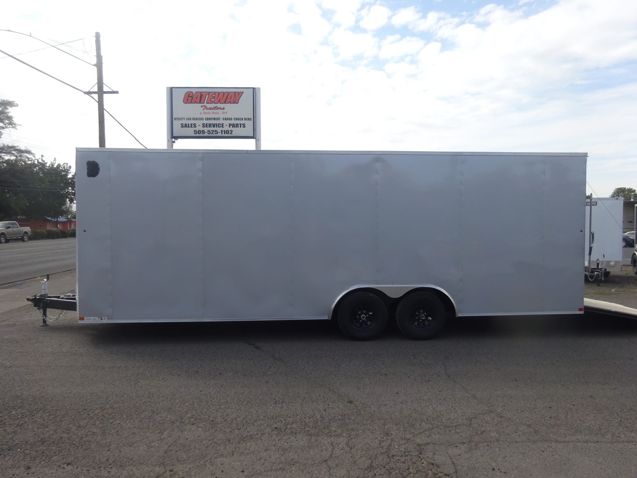 2026 Carry-On 8.5'x24' Trail Marshal Enclosed Trailer *** GVWR 9,990 LBS ***