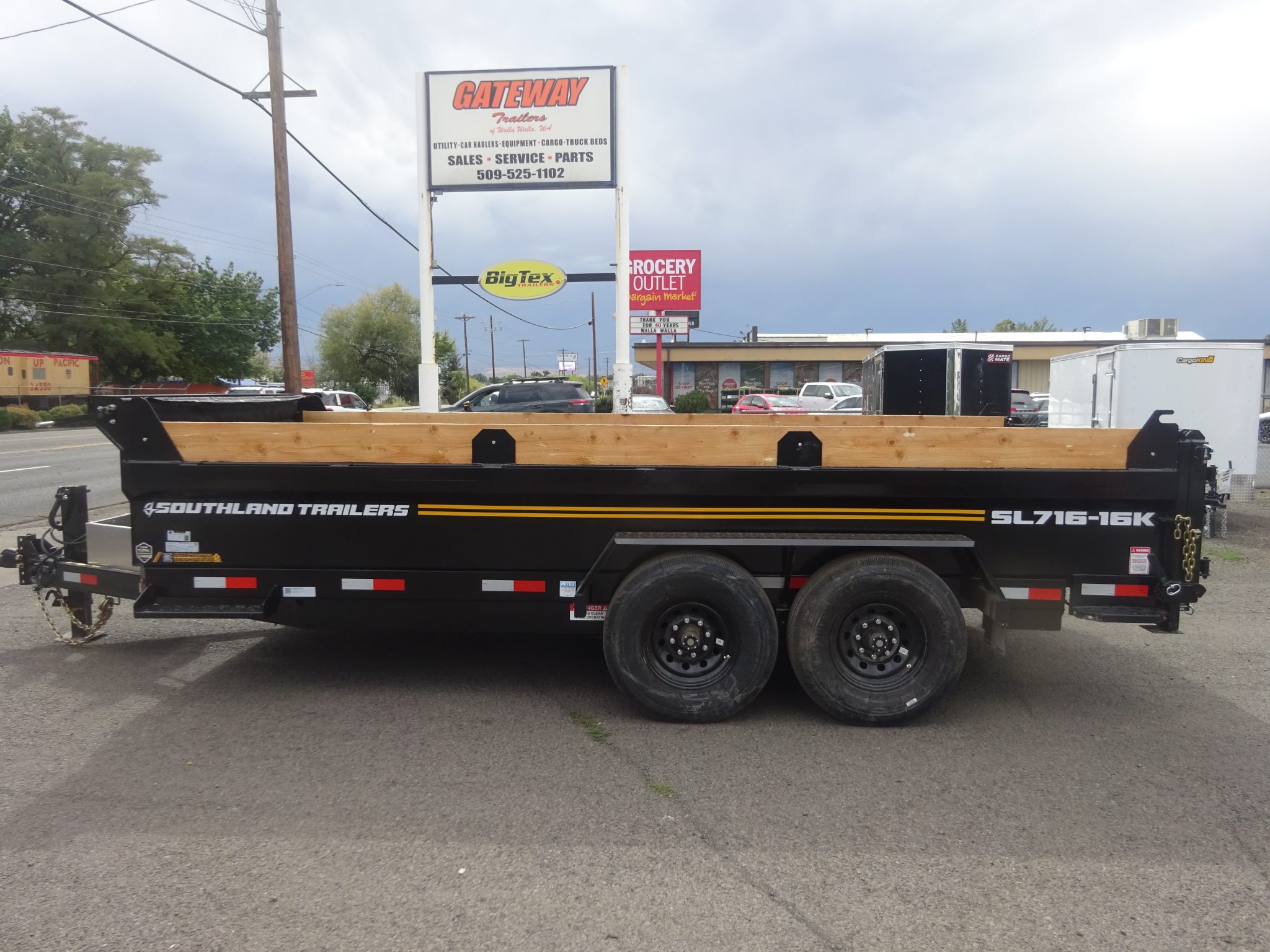 2026 Southland 7’x16′ SL716-16K Dump Trailer *** REAR SPREADER GATE ***