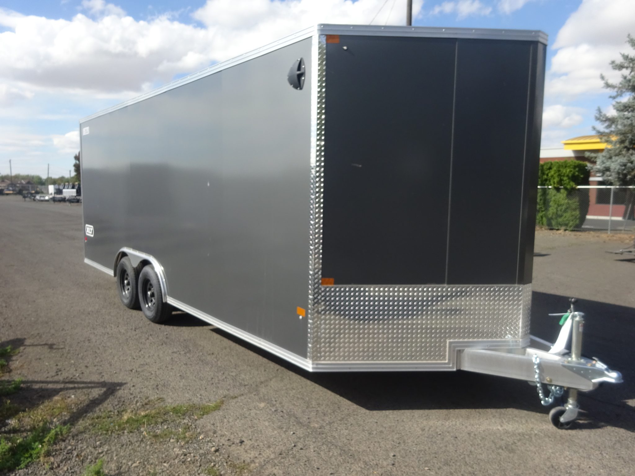 2026 EZ-Hauler 8.5'x20' Enclosed Trailer *** ALL ALUMINUM FRAME *** - Image 3