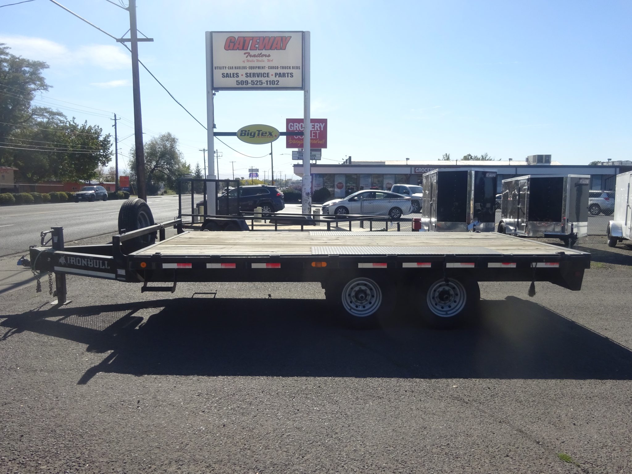 2020 Iron Bull 102"x16' Deckover Trailer *** PREOWNED ***