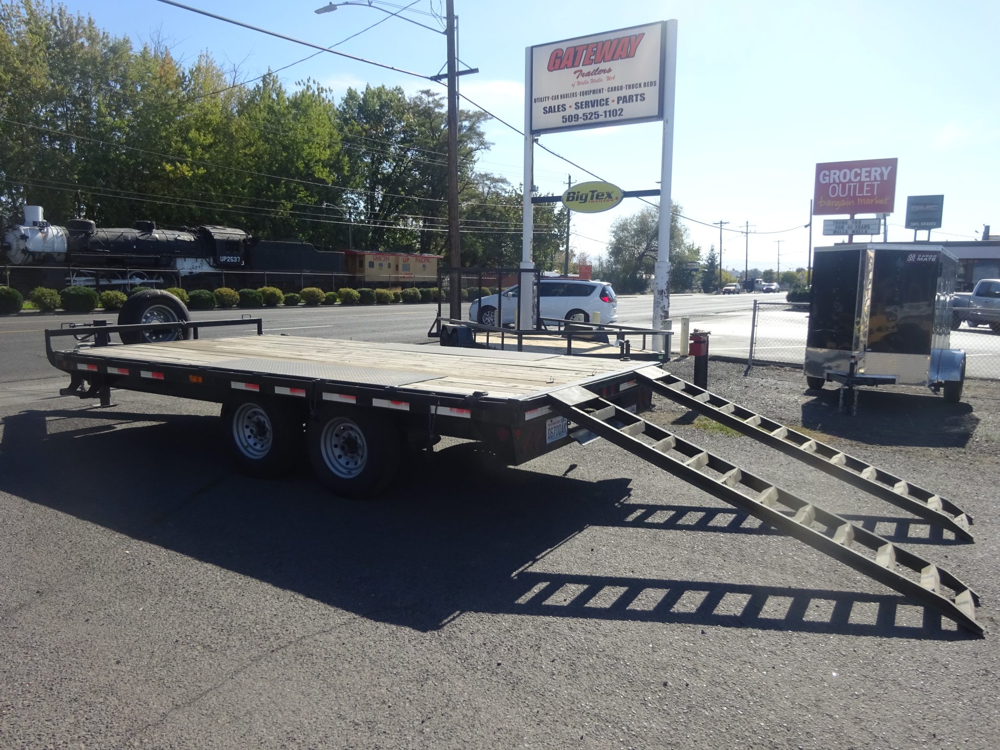 2020 Iron Bull 102"x16' Deckover Trailer *** PREOWNED *** - Image 6