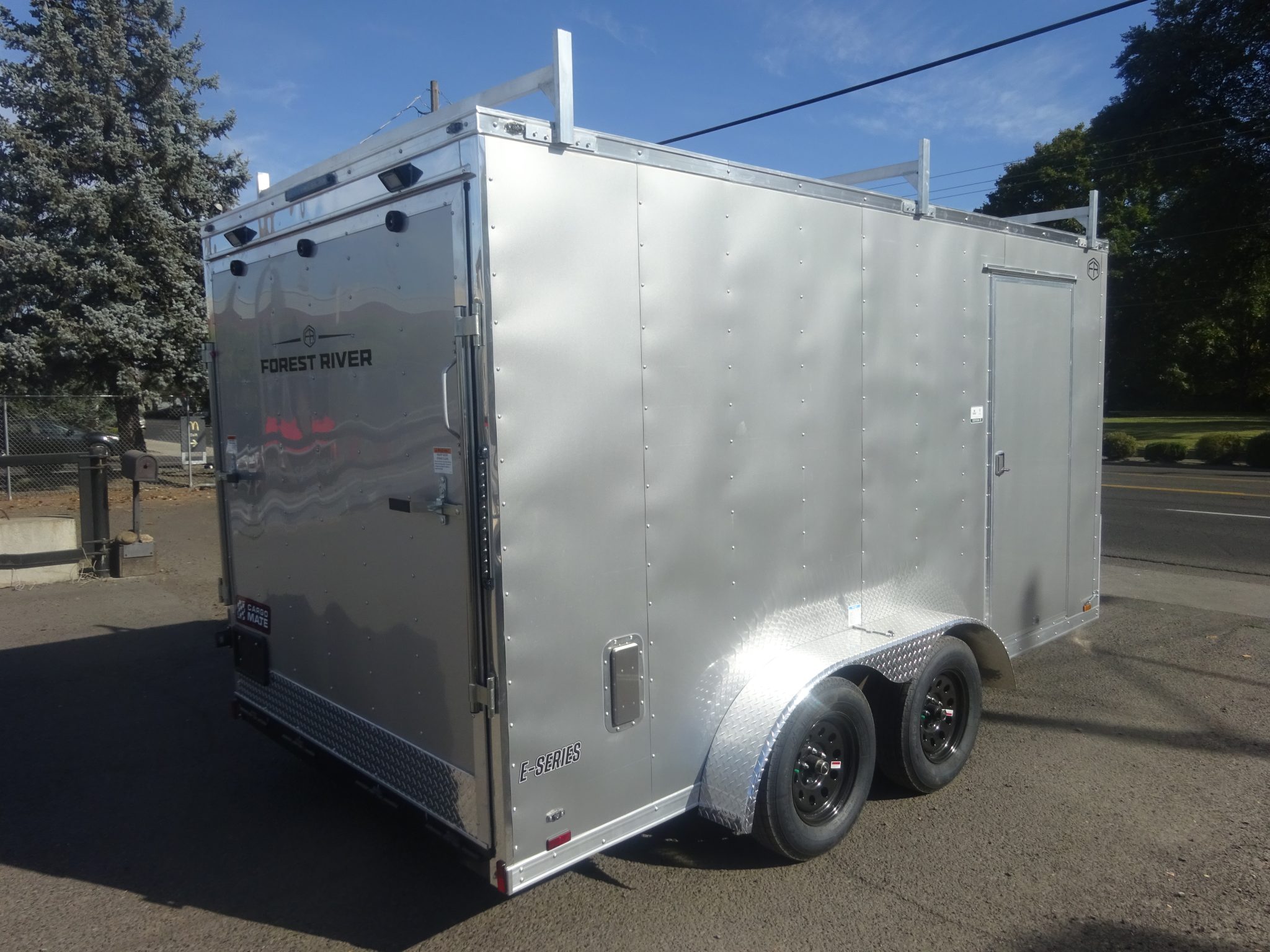 2027 7K Enclosed Cargo Trailer photo 4