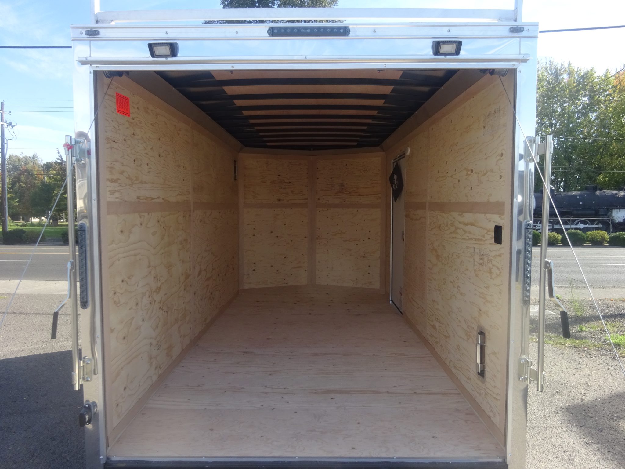 2027 7K Enclosed Cargo Trailer photo 6
