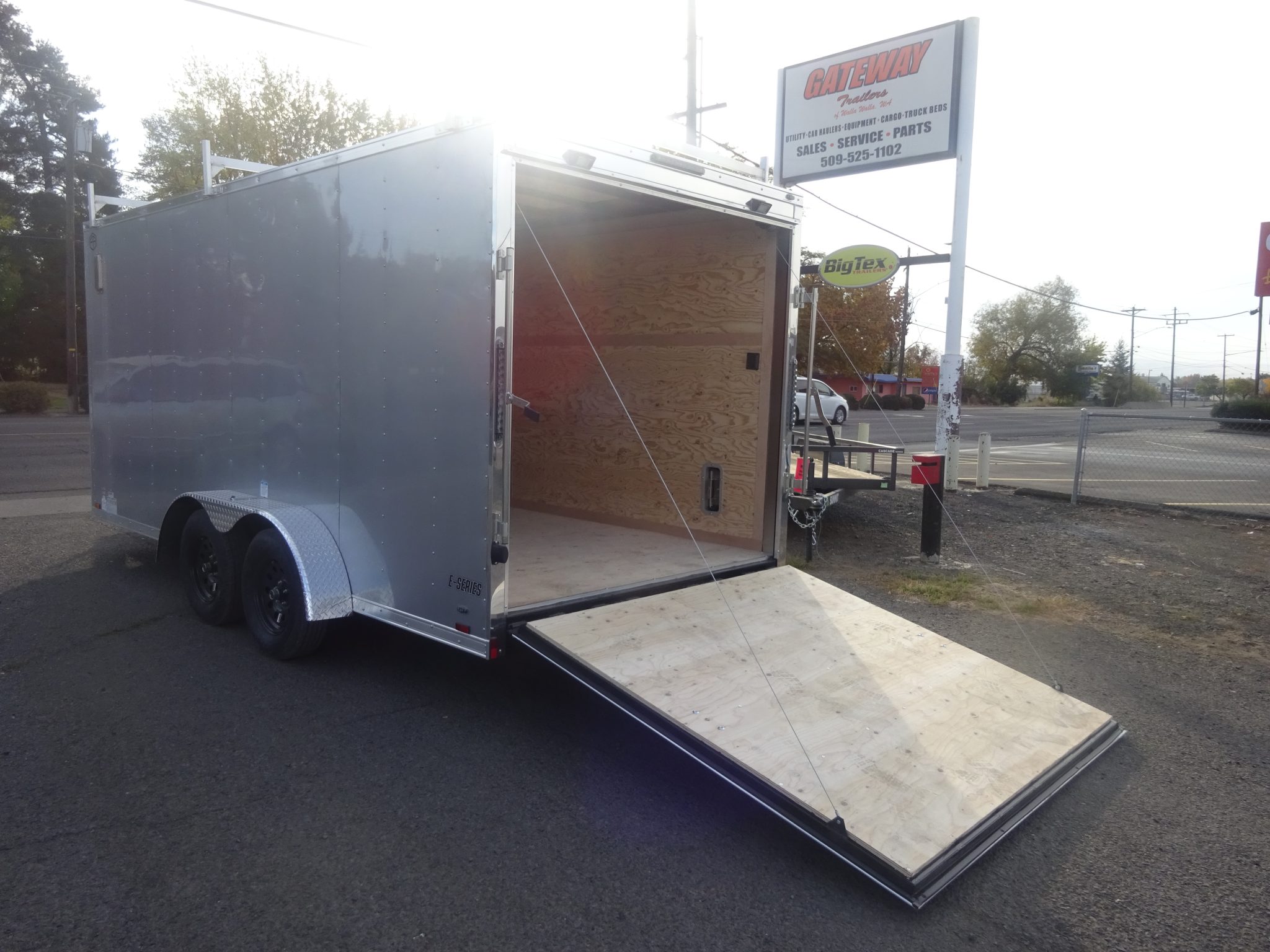 2027 7K Enclosed Cargo Trailer photo 7